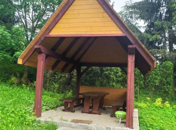 W Skale * كروتشيسته